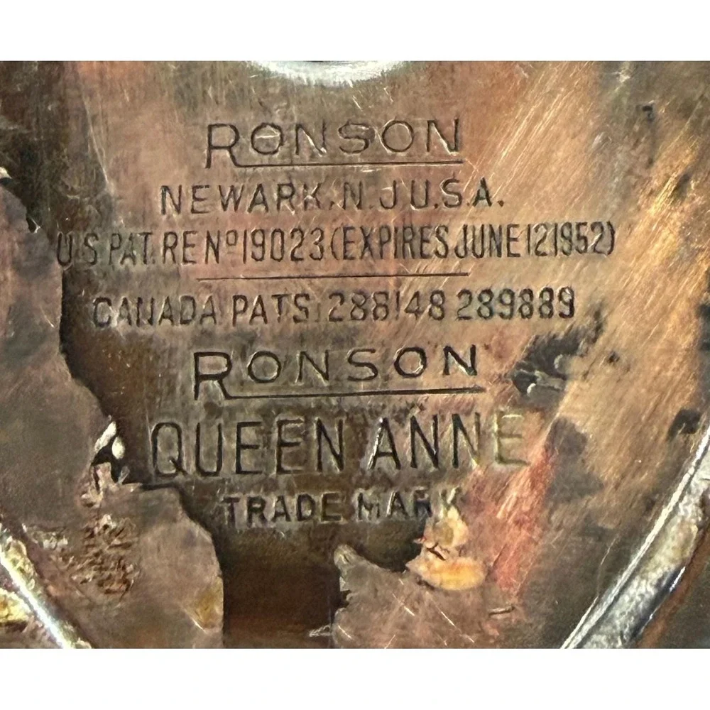 Vintage Ronson Queen Anne Table Lighter Silver Plate‎ Mid Century Tobacciana